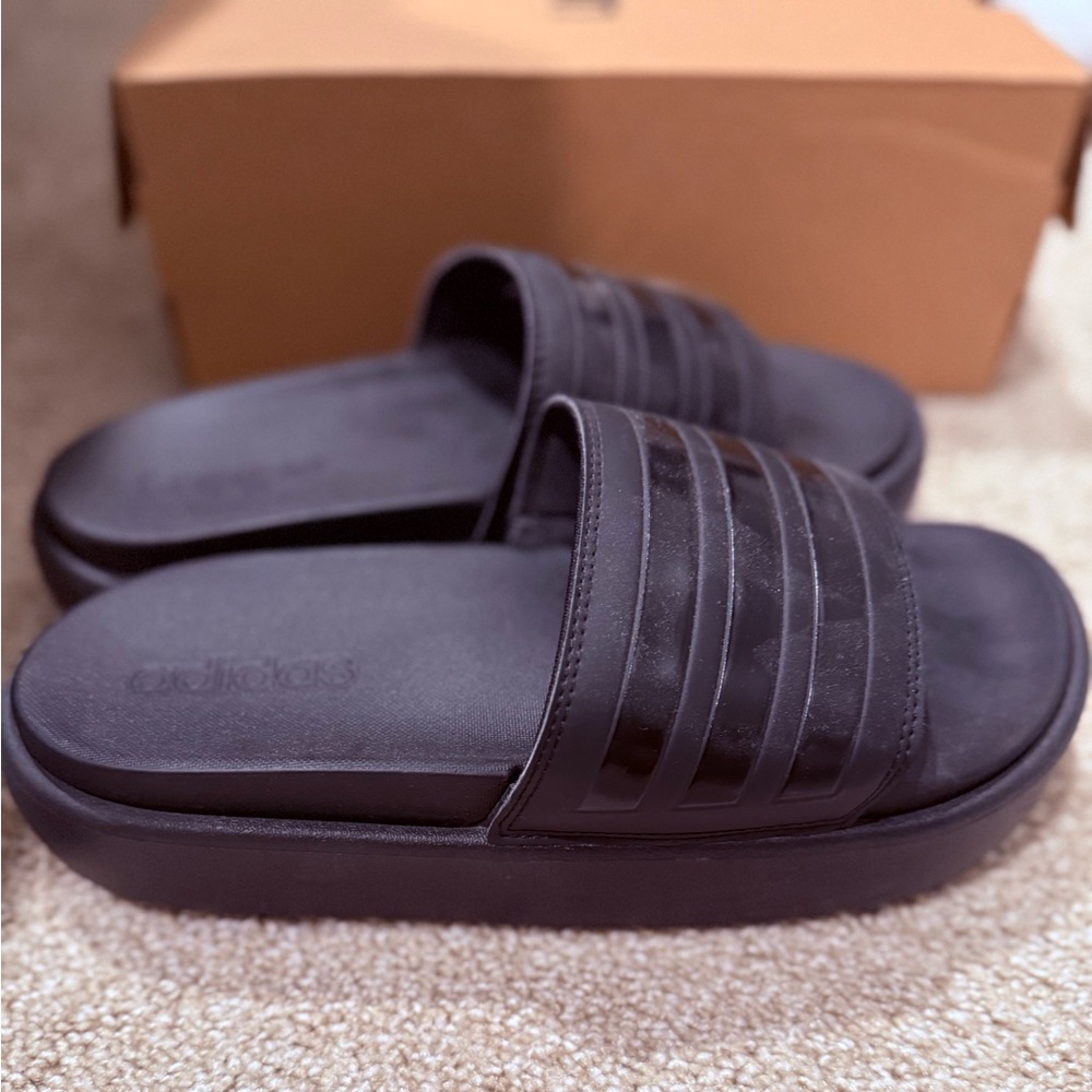 Adidas Adilette Platform Slides - Picture 2 of 7